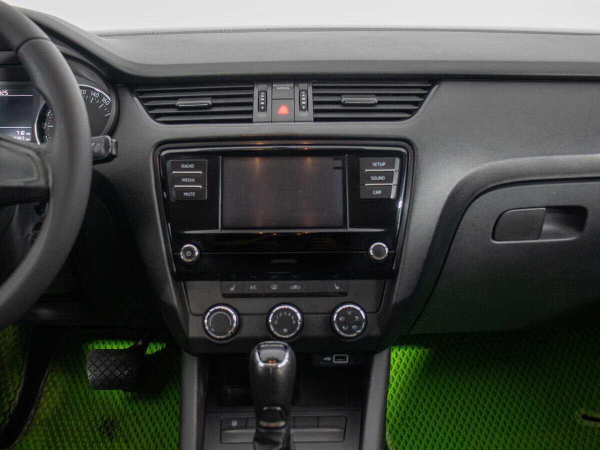 Skoda Octavia, 2018 - Фото №13