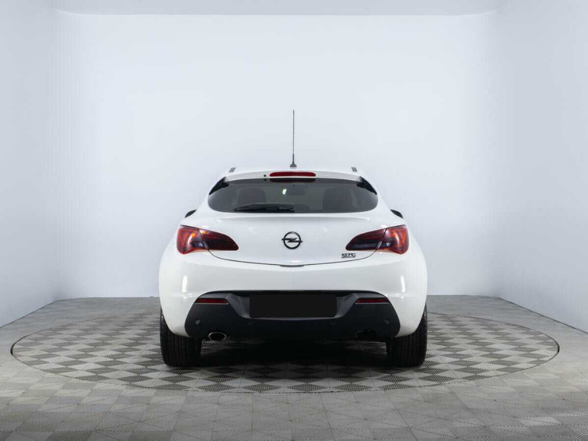Opel Astra GTC, 2014 - Фото №5