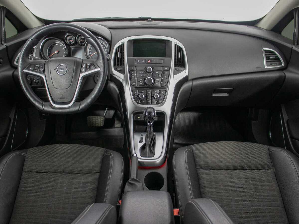 Opel Astra GTC, 2014 - Фото №12