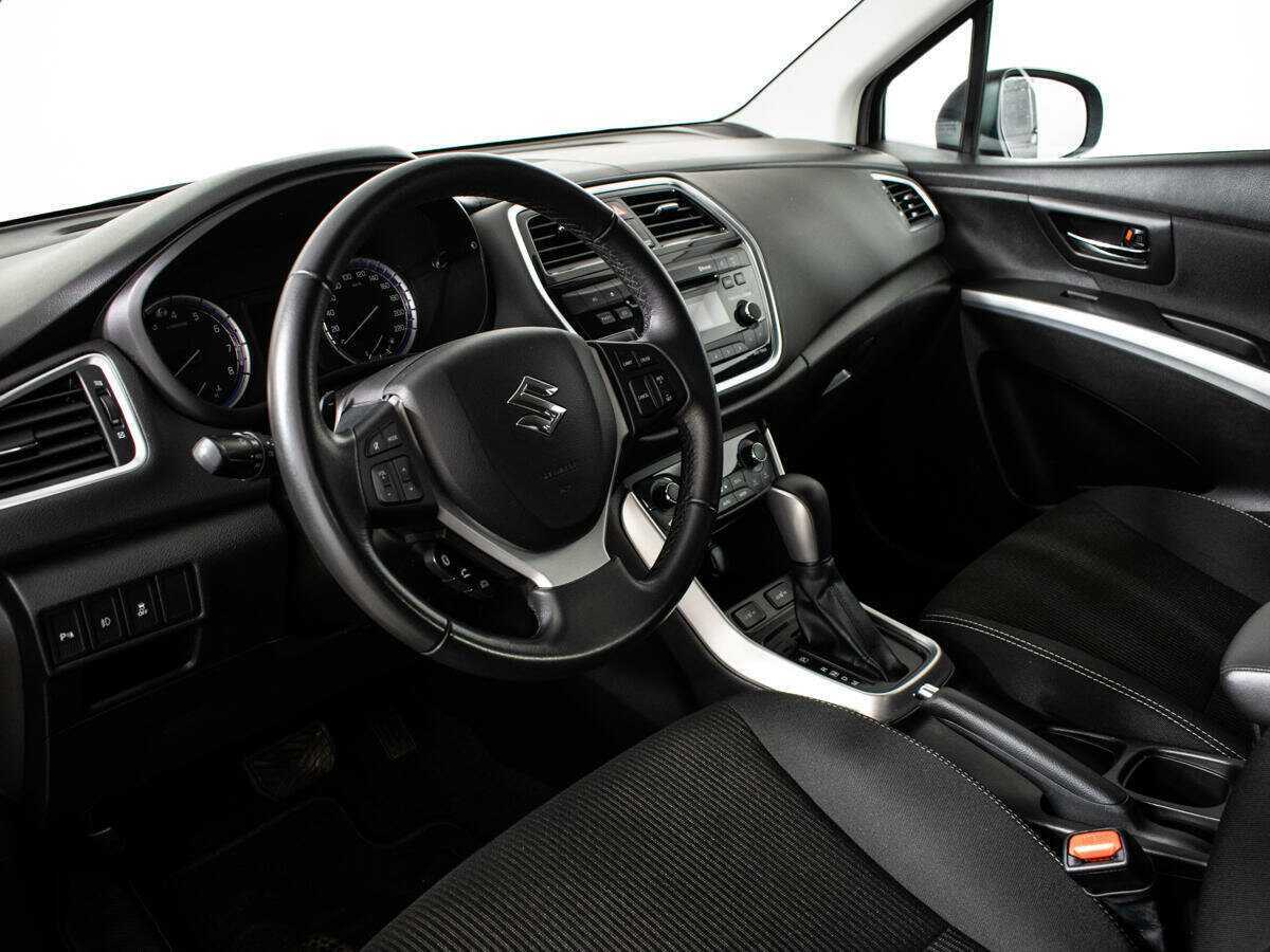 Suzuki SX4, 2020 - Фото №12