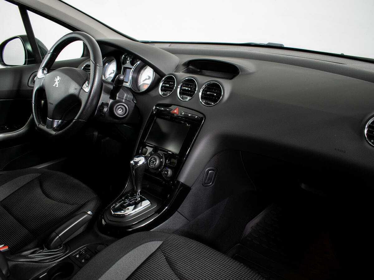 Peugeot 408, 2018 - Фото №6