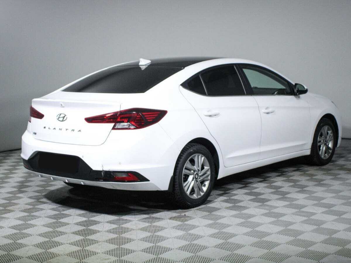 Hyundai Elantra, 2020 - Фото №2
