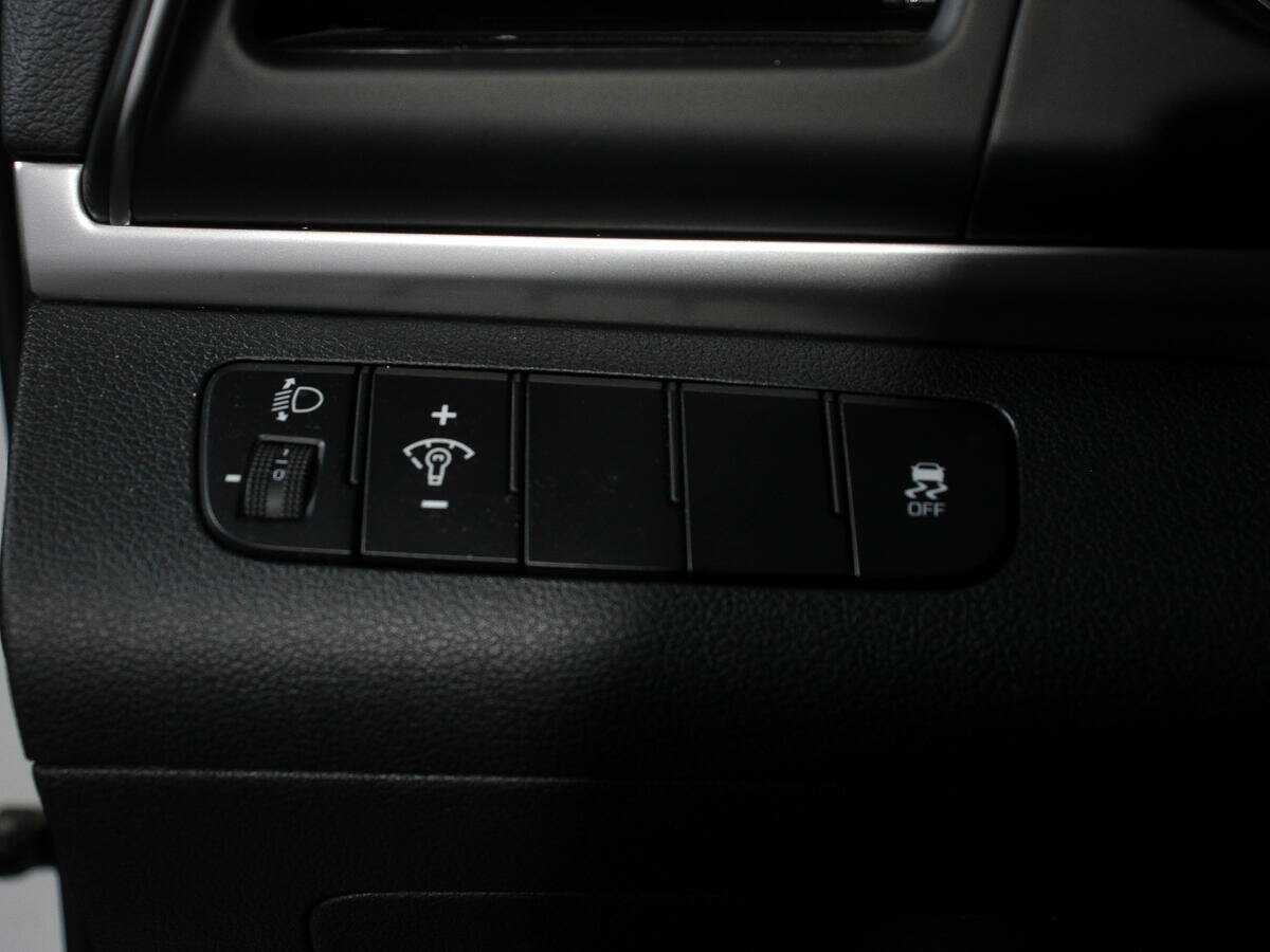 Hyundai Elantra, 2020 - Фото №12