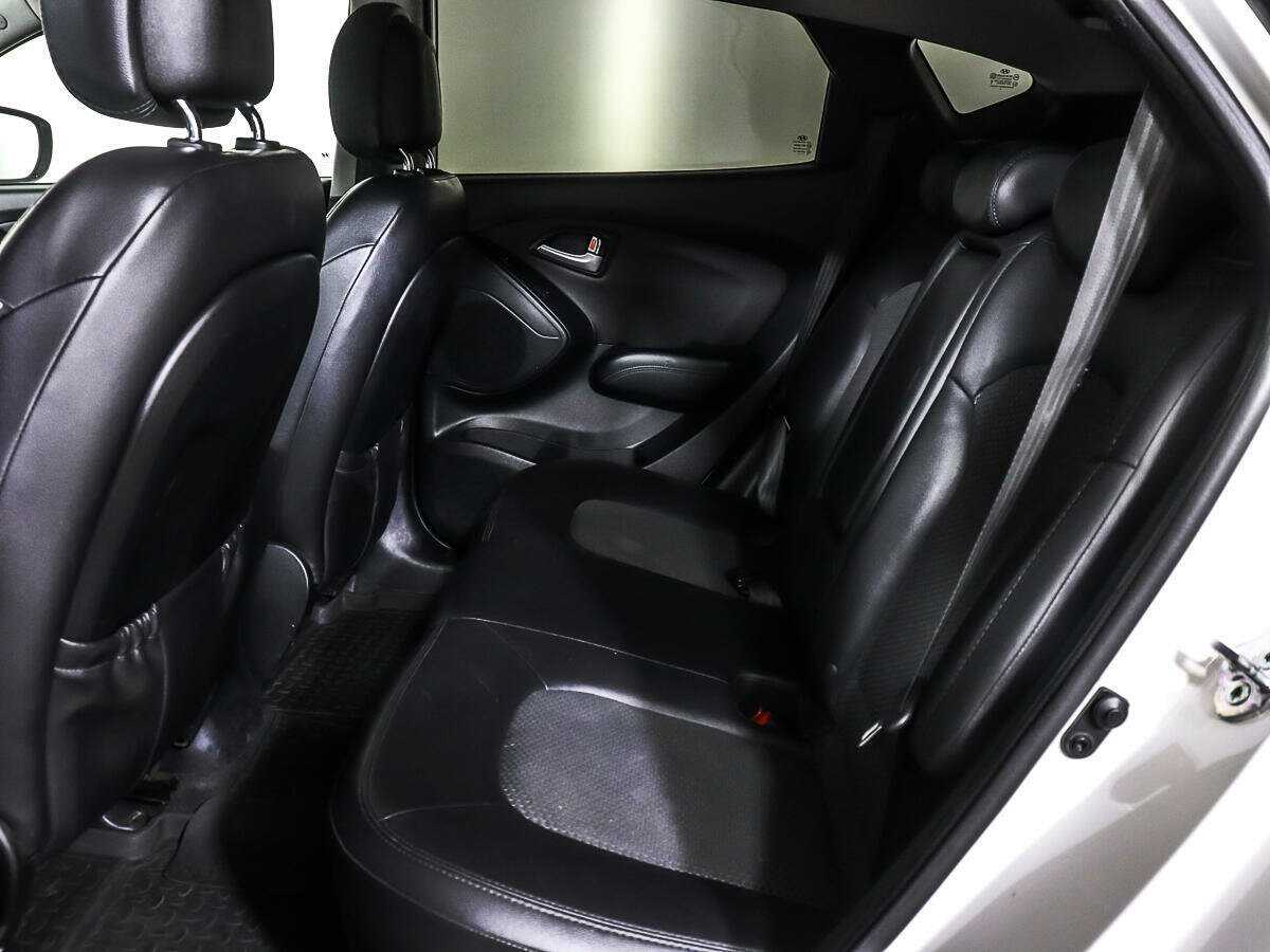 Hyundai ix35, 2012 - Фото №8