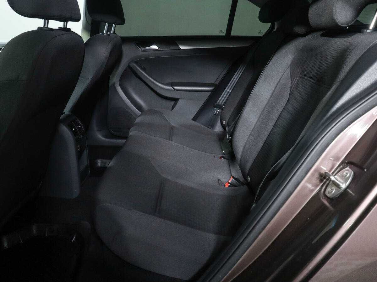 Volkswagen Jetta, 2015 - Фото №7