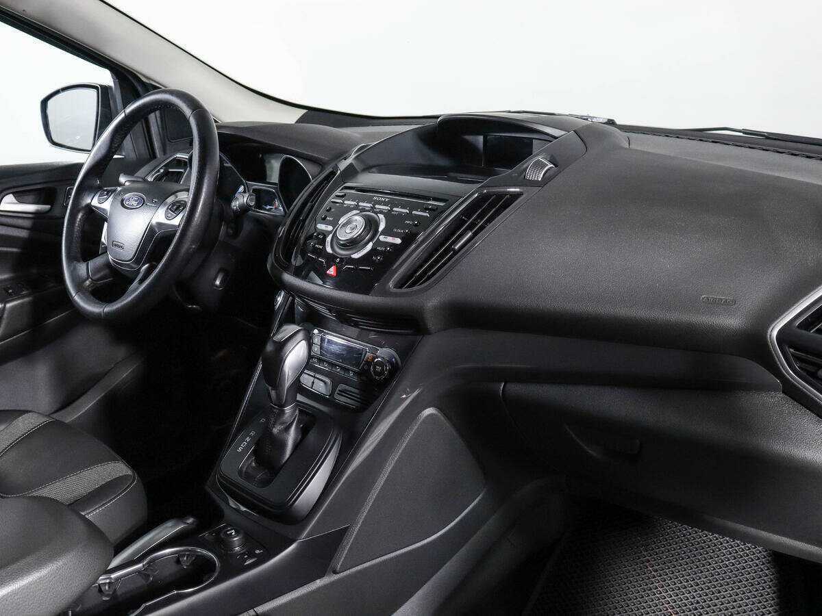 Ford Kuga, 2013 - Фото №8