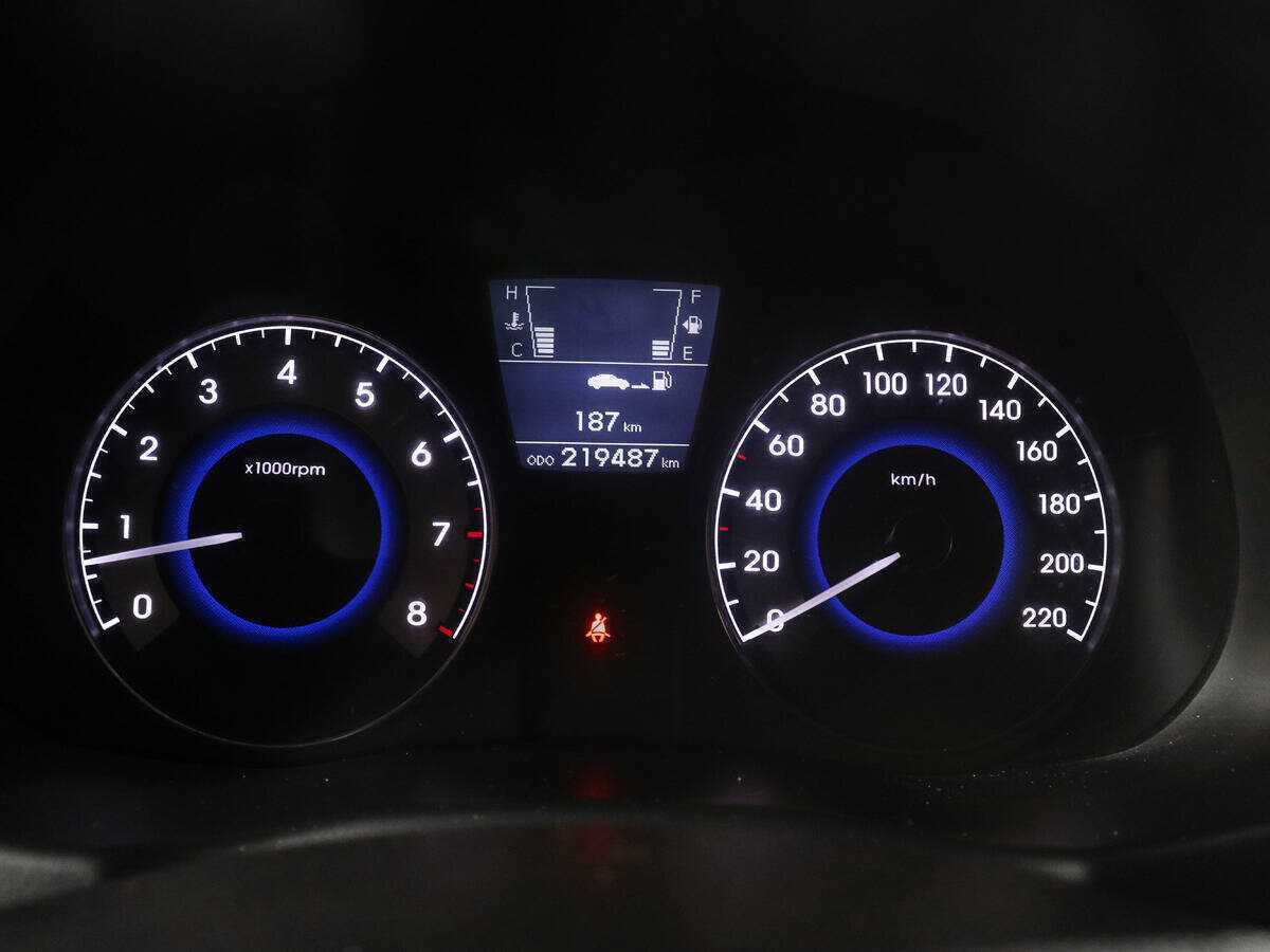 Hyundai Solaris, 2013 - Фото №8