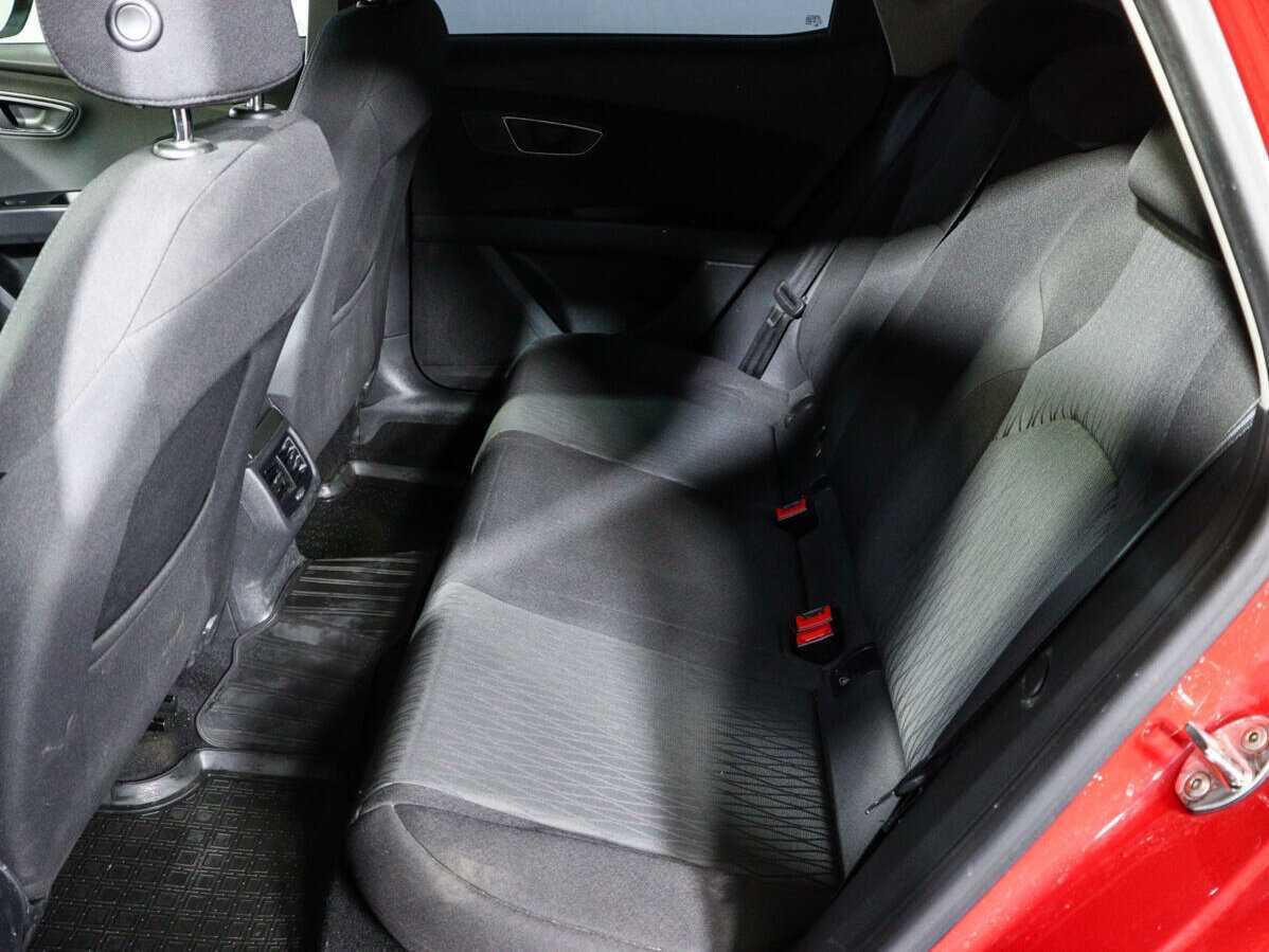 SEAT Leon, 2013 - Фото №7