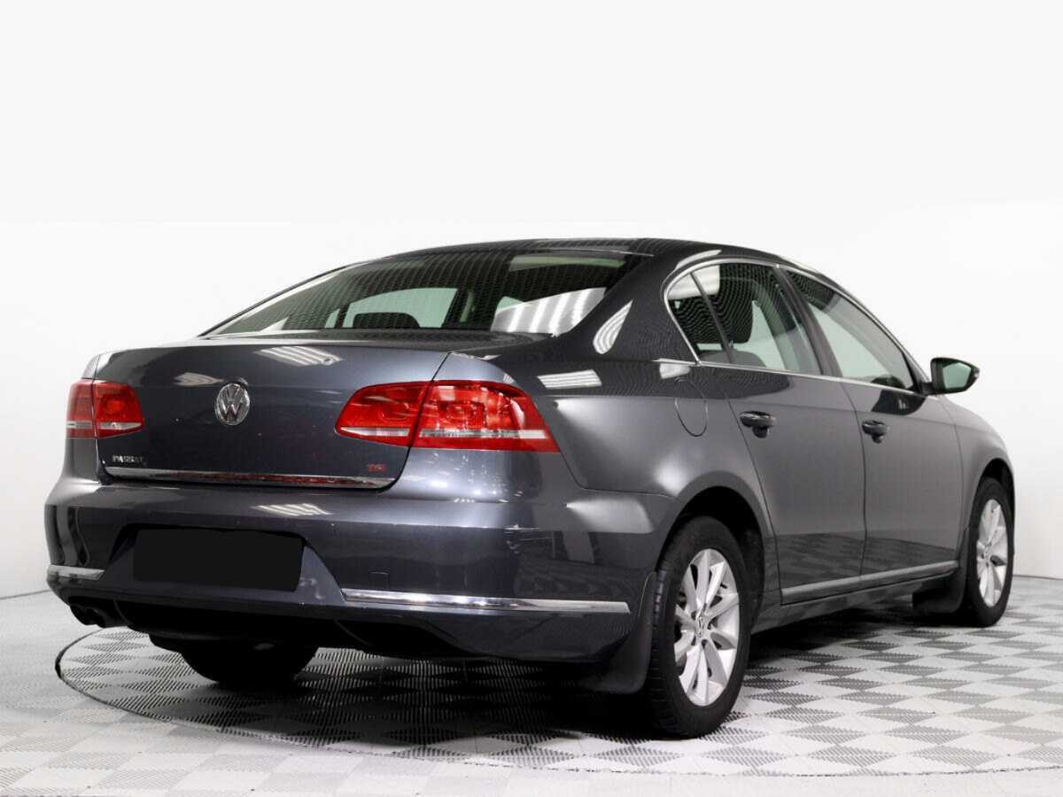 Volkswagen Passat, 2012 - Фото №3