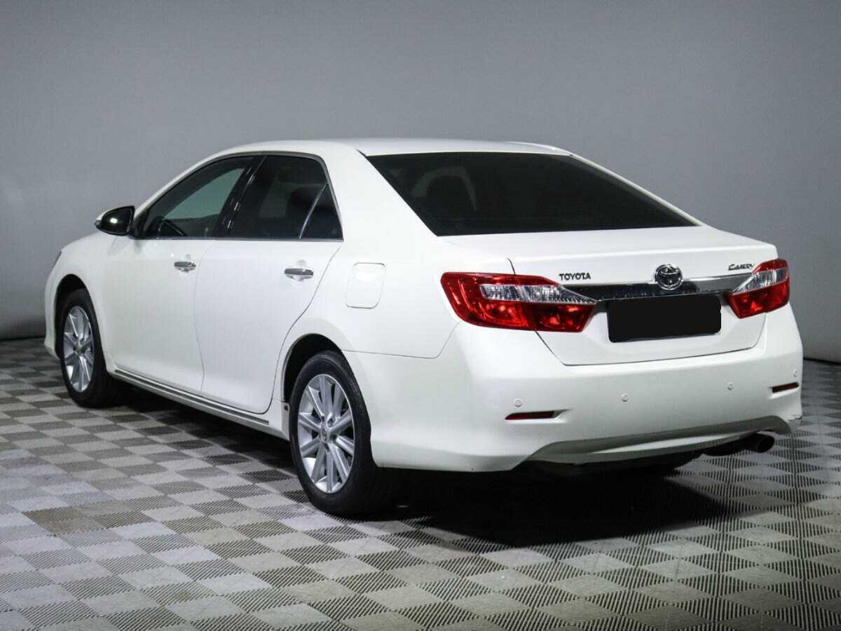 Toyota Camry, 2014 - Фото №6