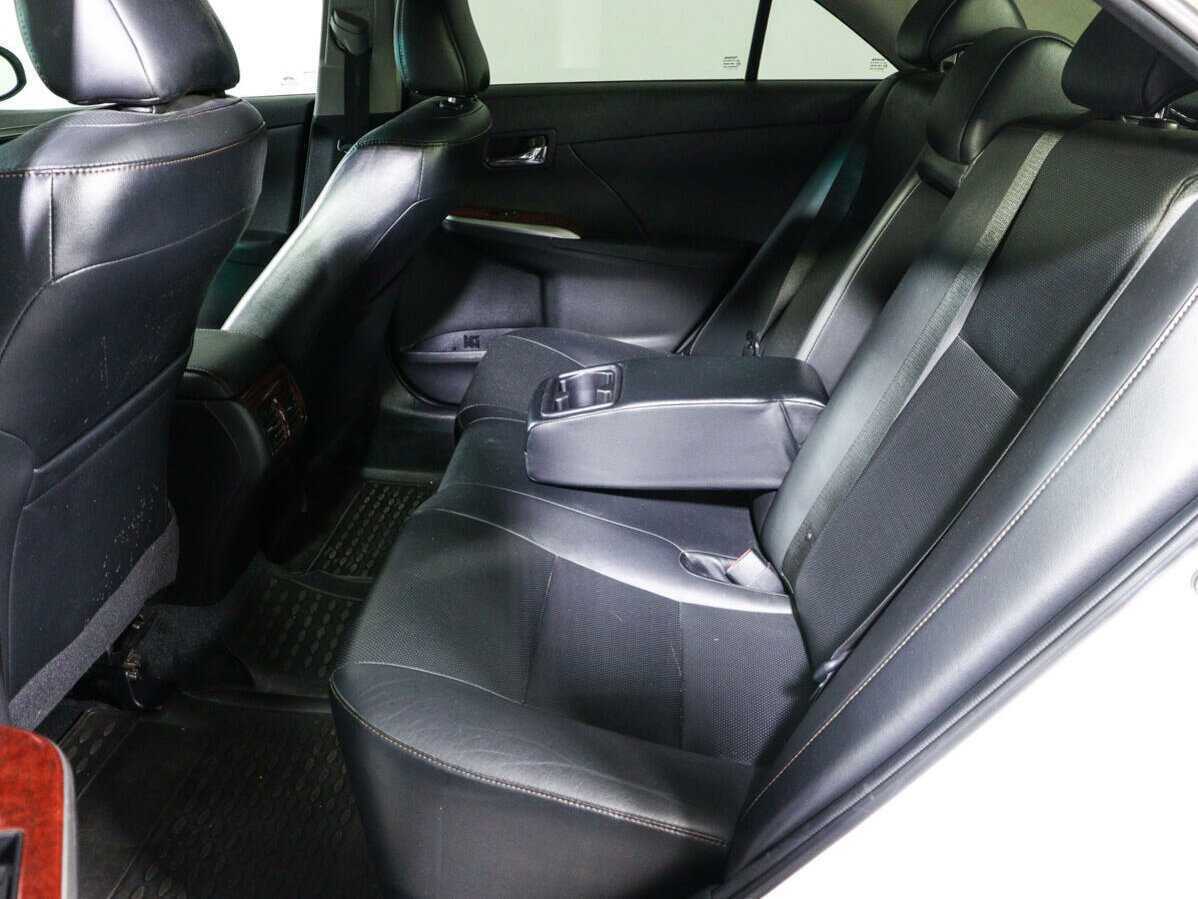 Toyota Camry, 2014 - Фото №9