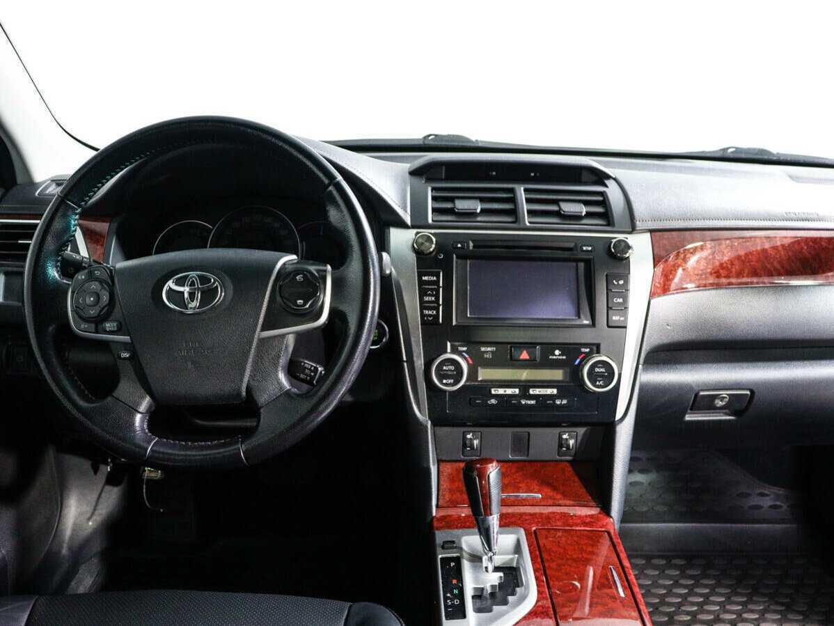 Toyota Camry, 2014 - Фото №11