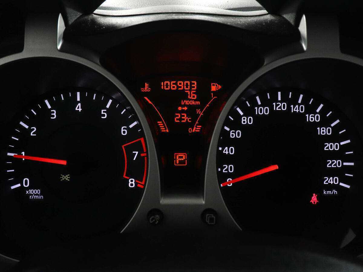 Nissan Juke, 2012 - Фото №10