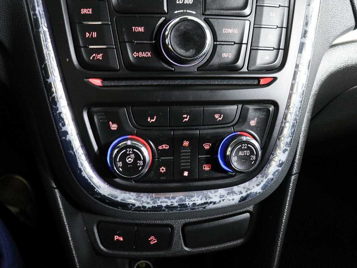 Opel Mokka, 2014 - Фото №15