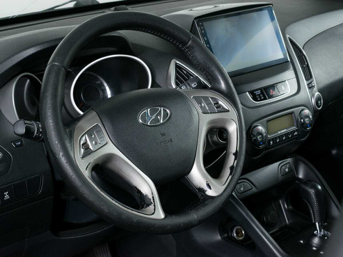 Hyundai ix35, 2012 - Фото №10