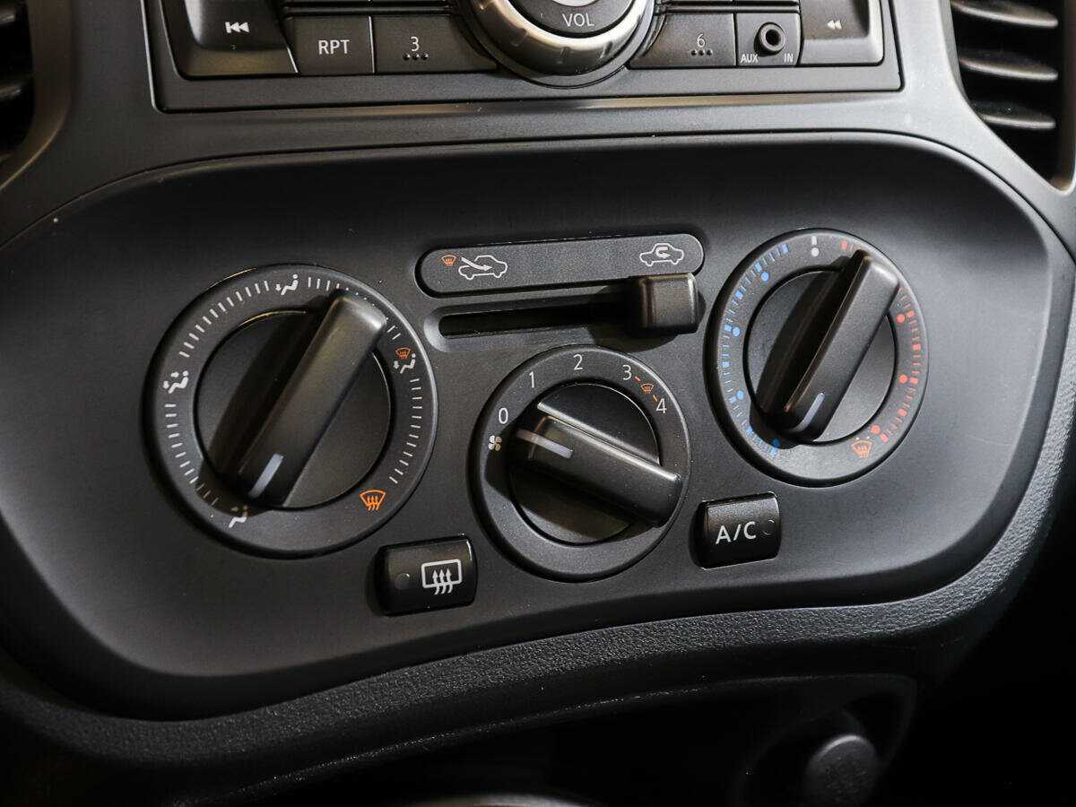 Nissan Juke, 2014 - Фото №14