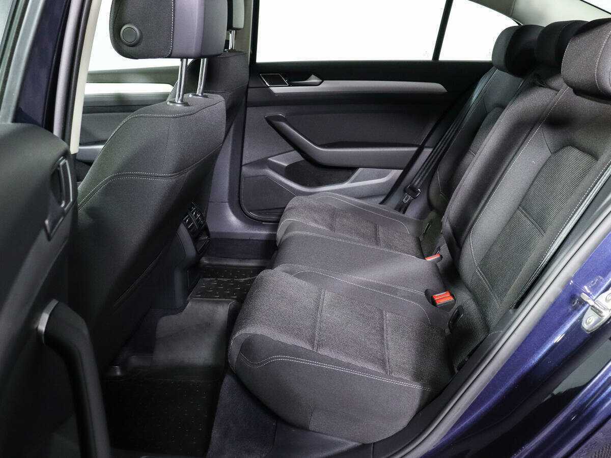 Volkswagen Passat, 2016 - Фото №6