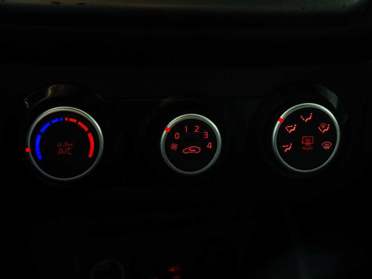 Kia Rio, 2017 - Фото №14