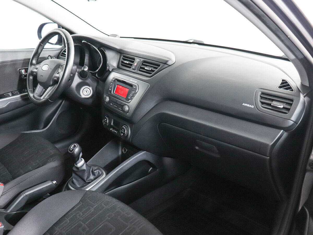 Kia Rio 5-speed, 2012 - Фото №9