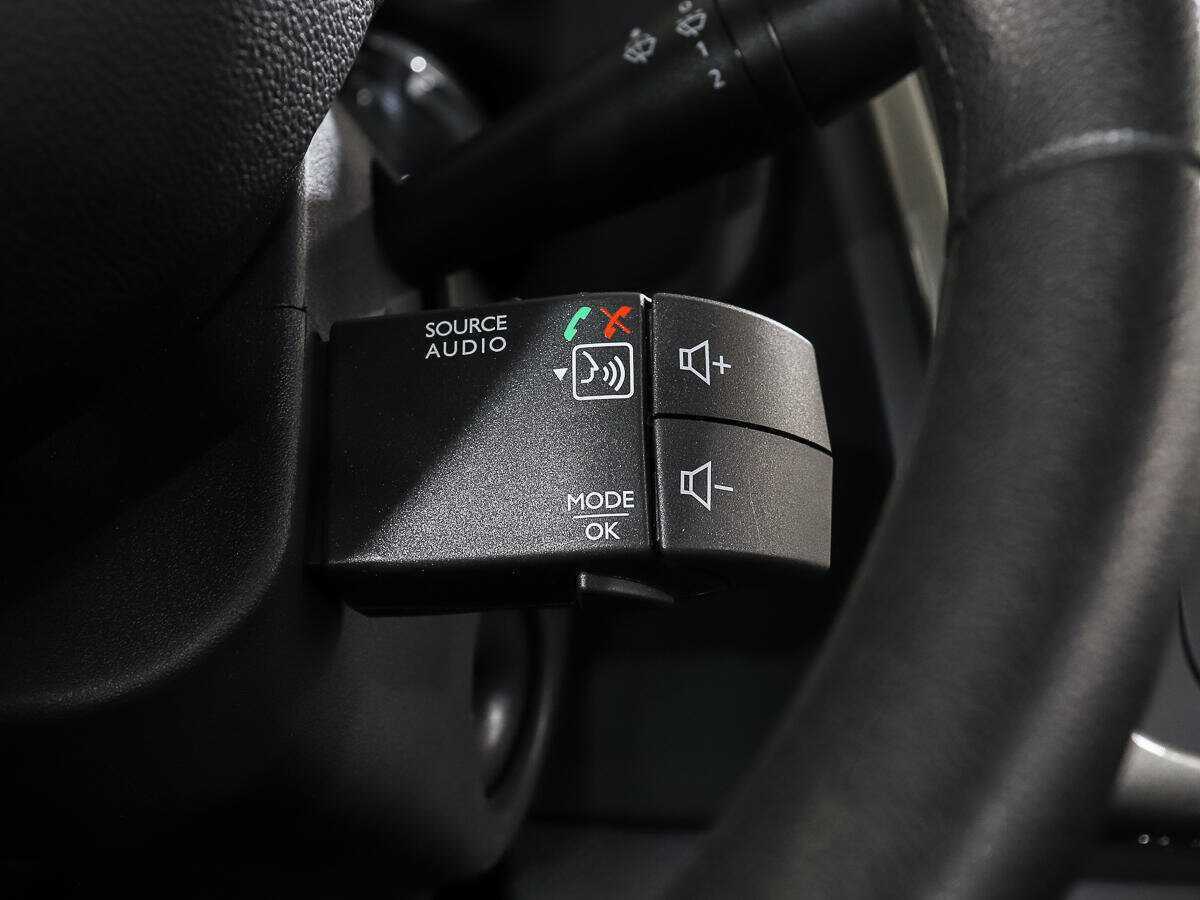 Renault Logan Stepway, 2020 - Фото №15