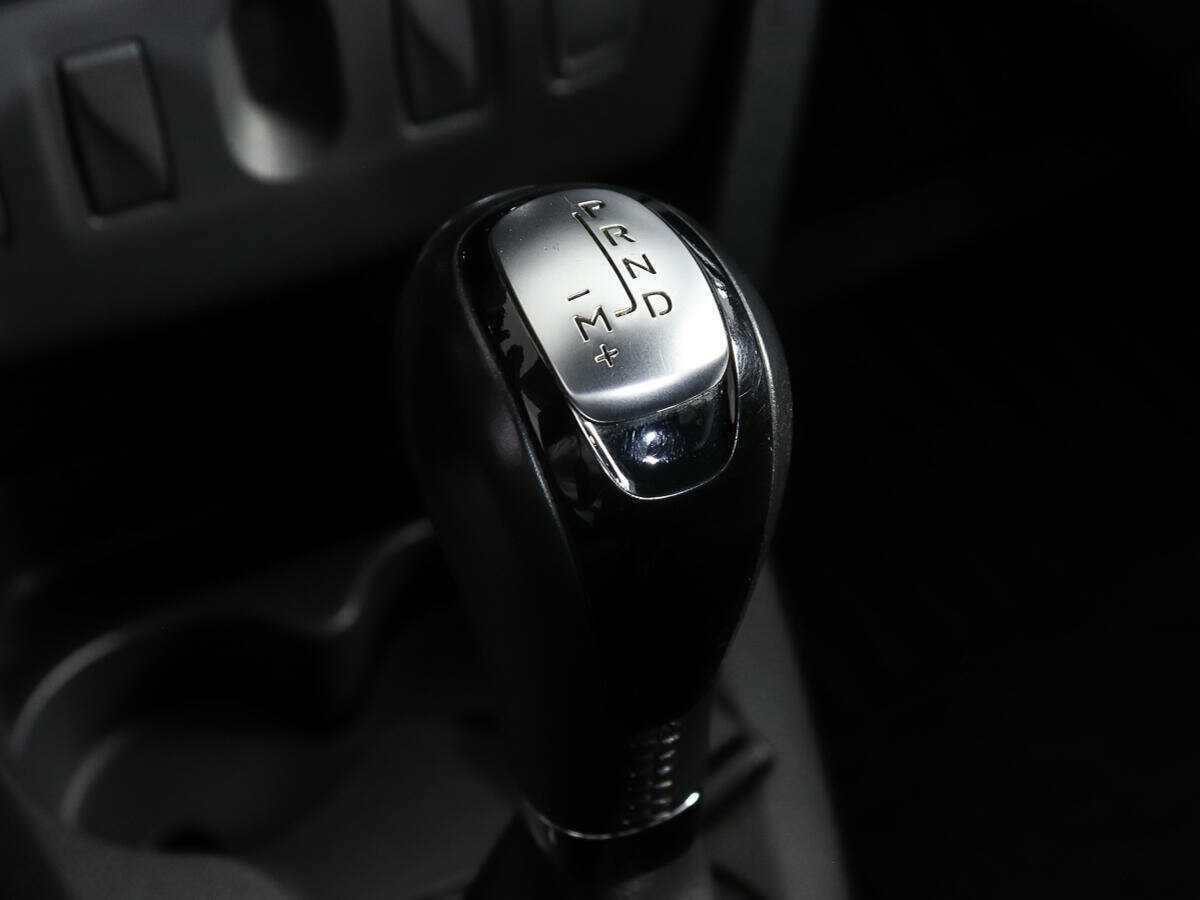 Renault Logan, 2020 - Фото №14