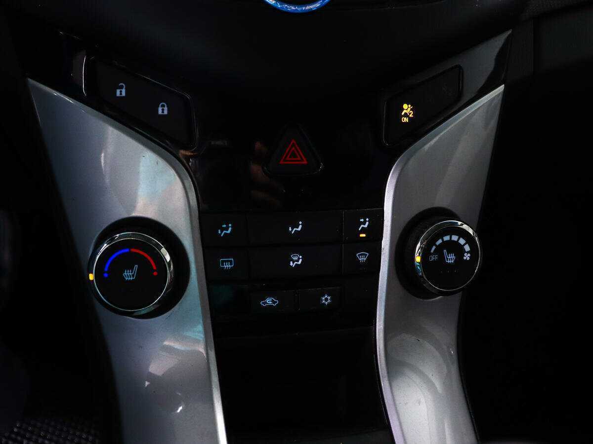 Chevrolet Cruze, 2014 - Фото №12