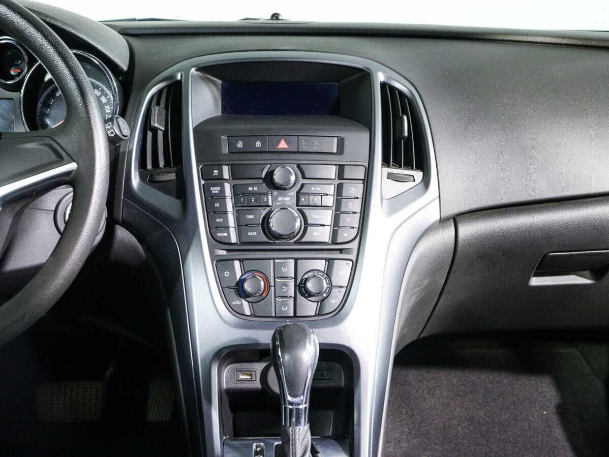 Opel Astra, 2012 - Фото №12