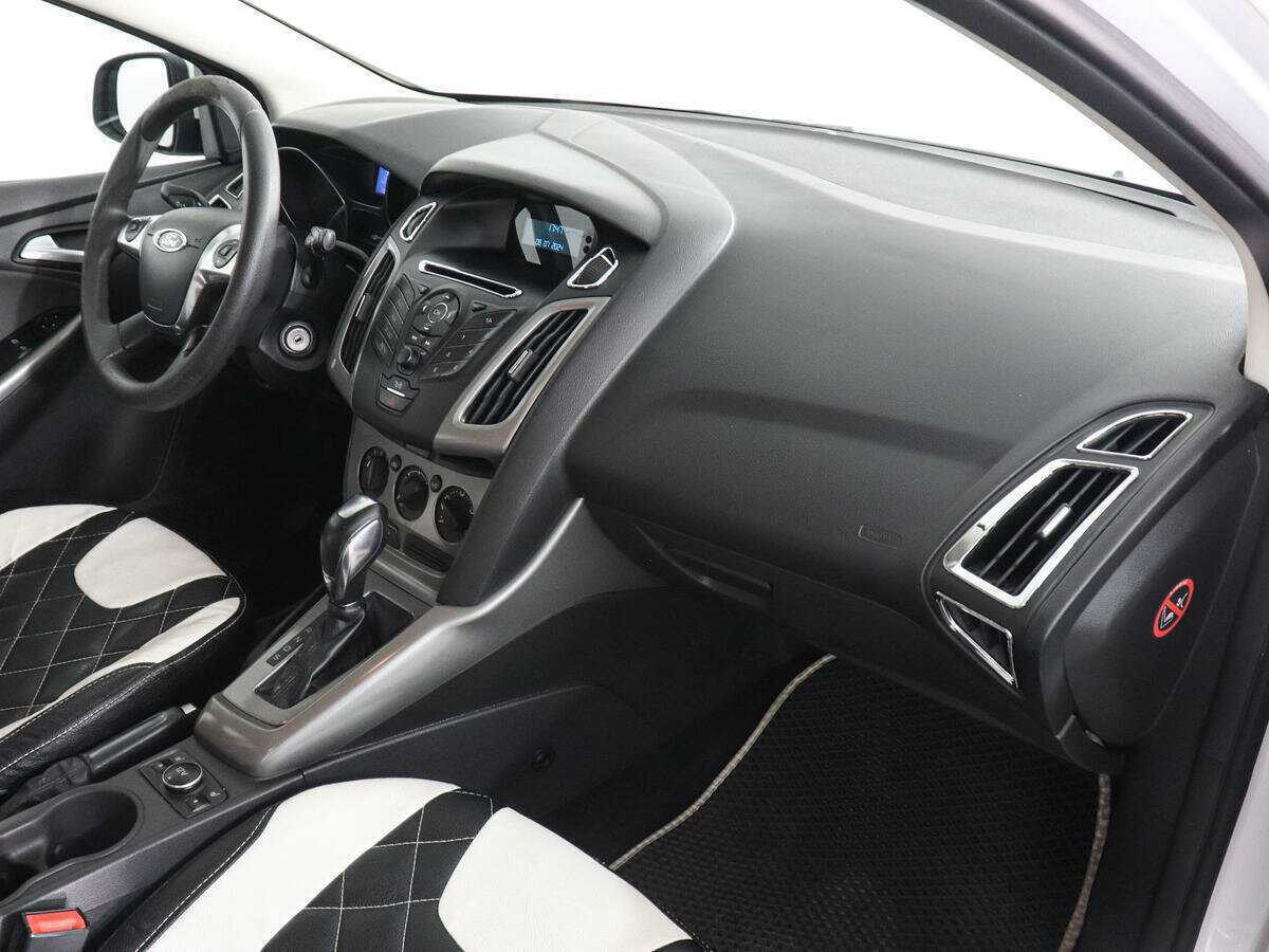 Ford Focus, 2013 - Фото №9
