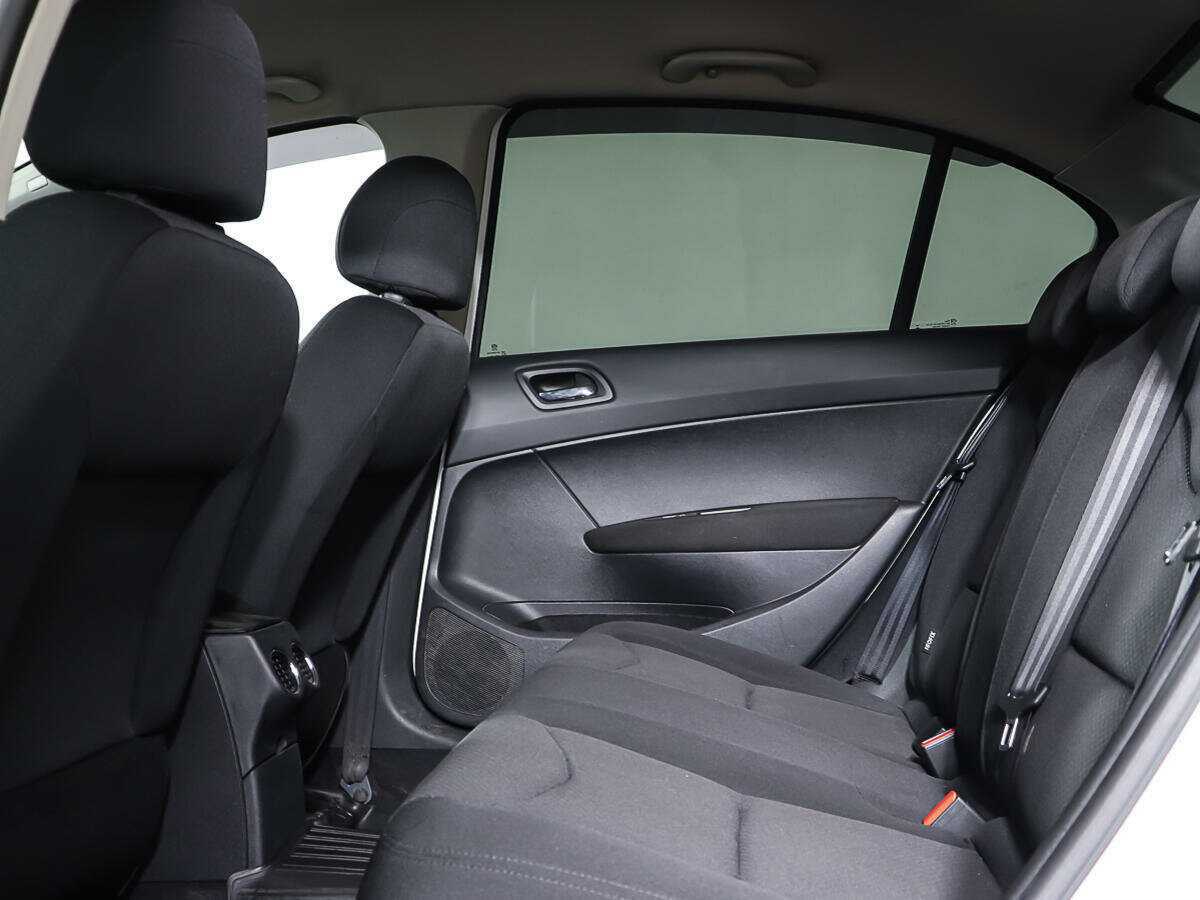 Peugeot 408, 2014 - Фото №9