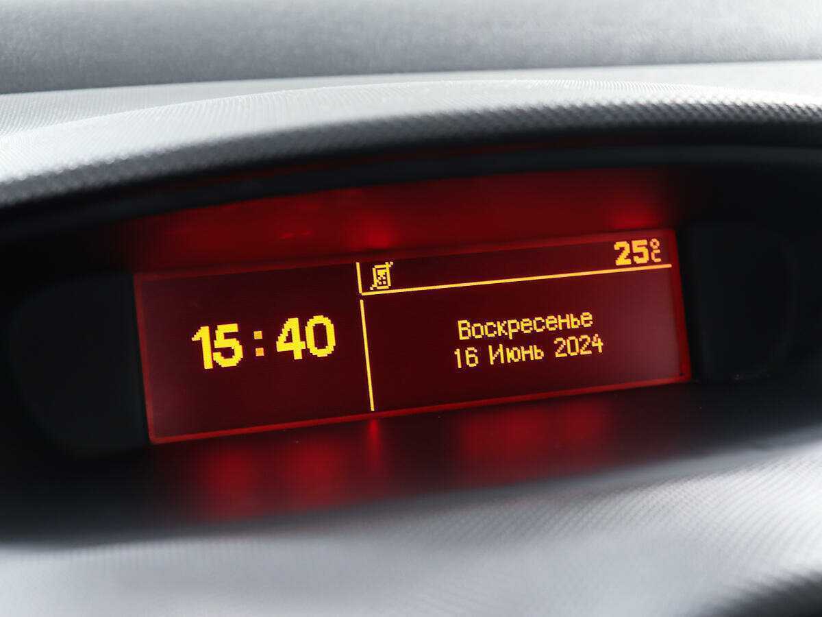 Peugeot 408, 2014 - Фото №16