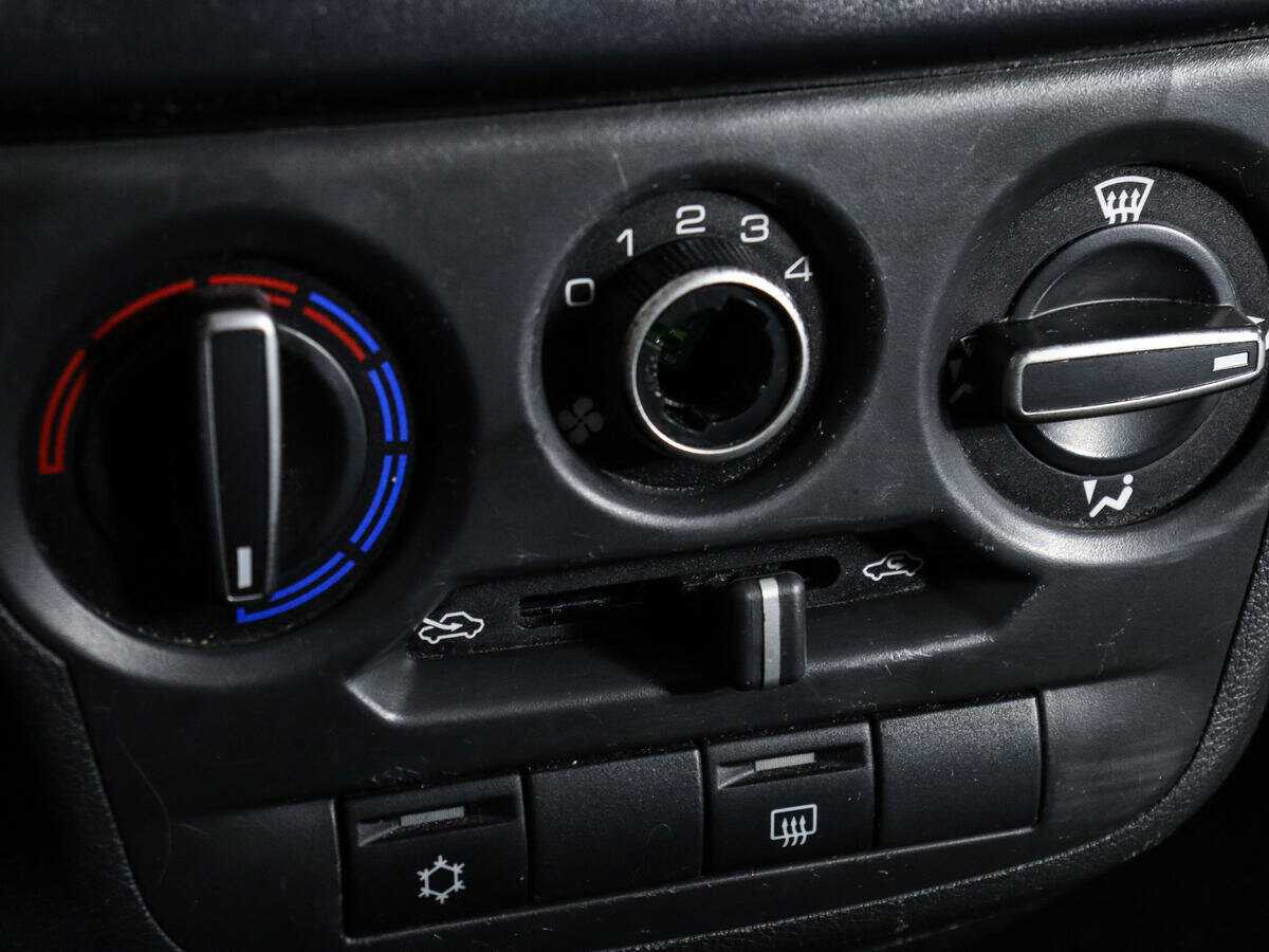 Lada (ВАЗ) Granta, 2019 - Фото №12