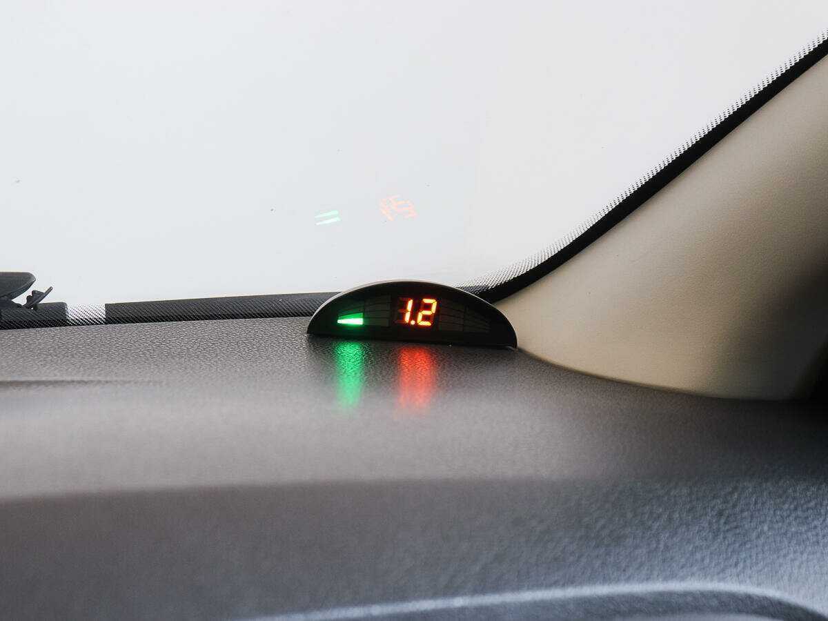 Renault Logan, 2020 - Фото №15