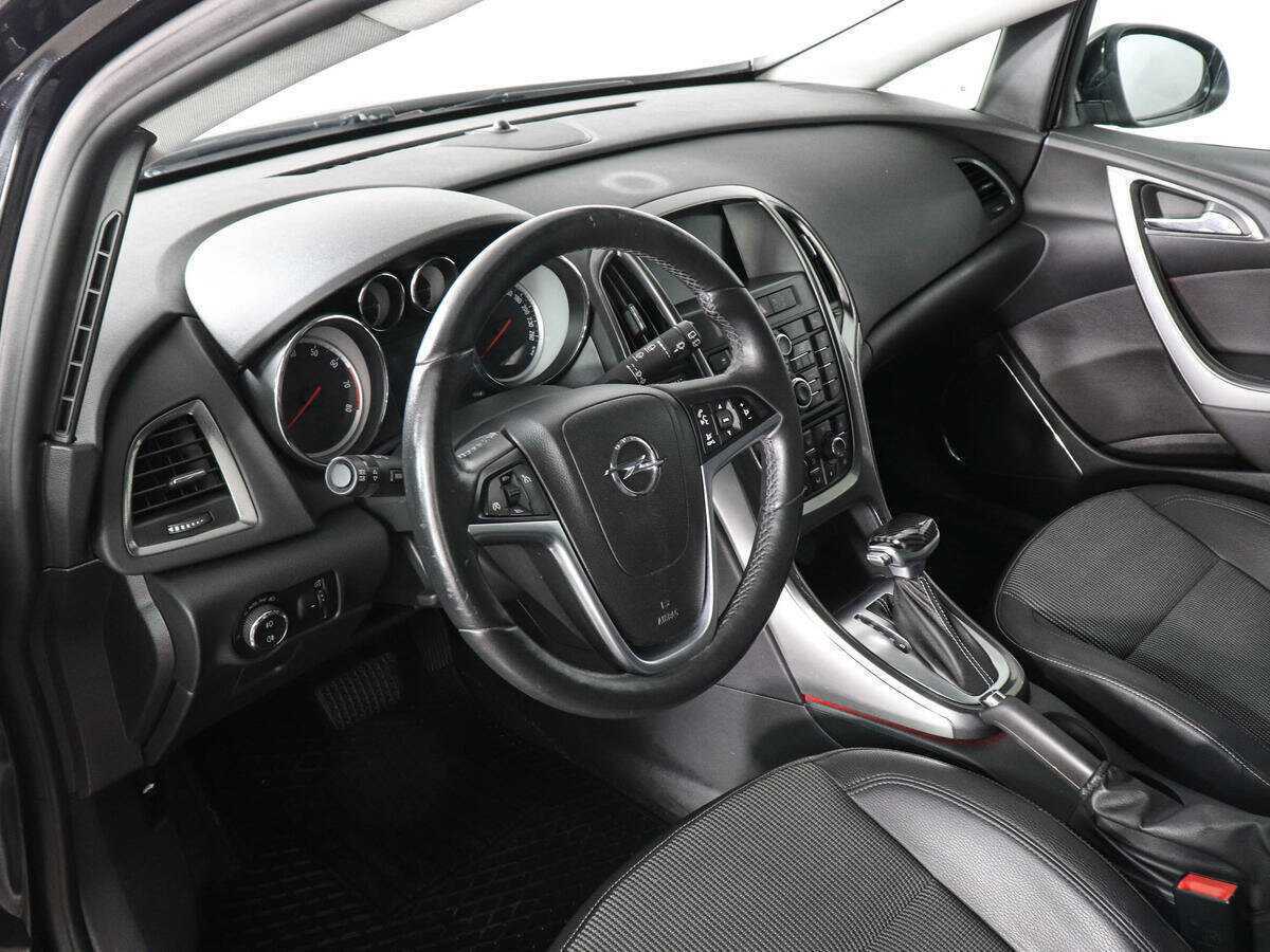 Opel Astra, 2012 - Фото №8