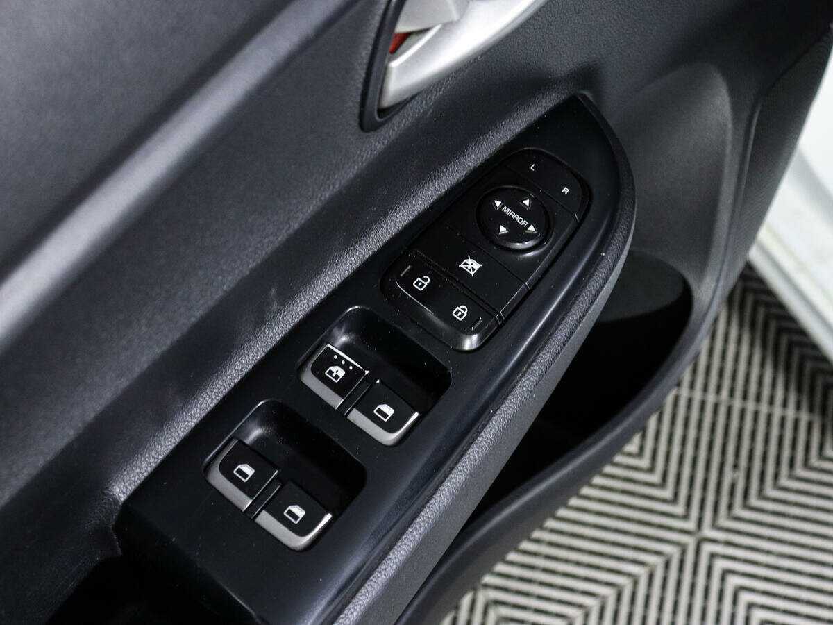 Kia Rio, 2017 - Фото №14