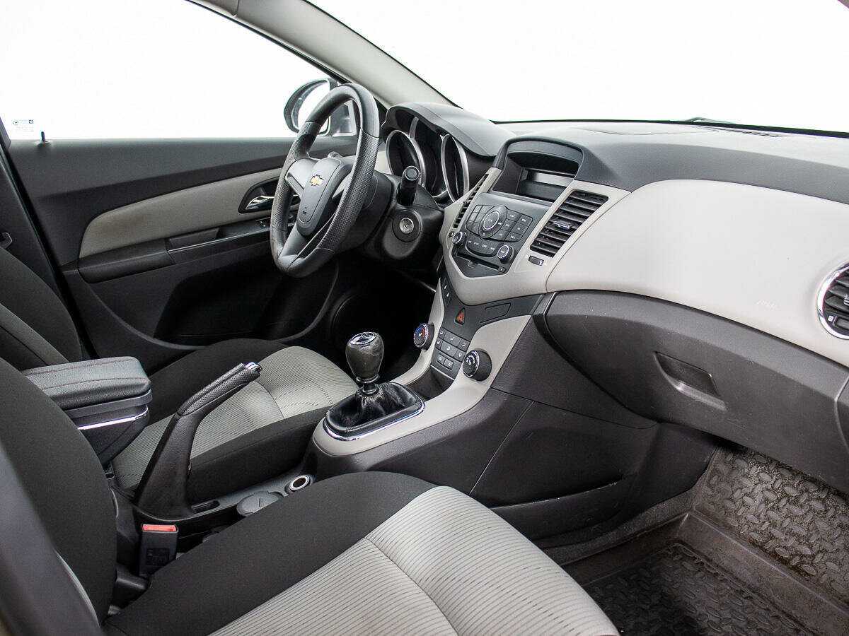 Chevrolet Cruze, 2012 - Фото №6
