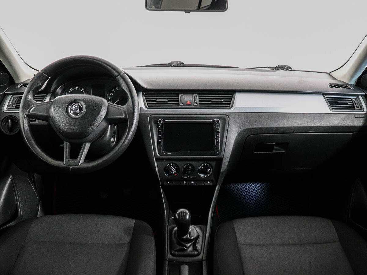 Skoda Rapid, 2014 - Фото №10