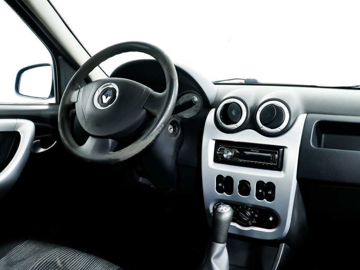 Renault Logan, 2012 - Фото №8