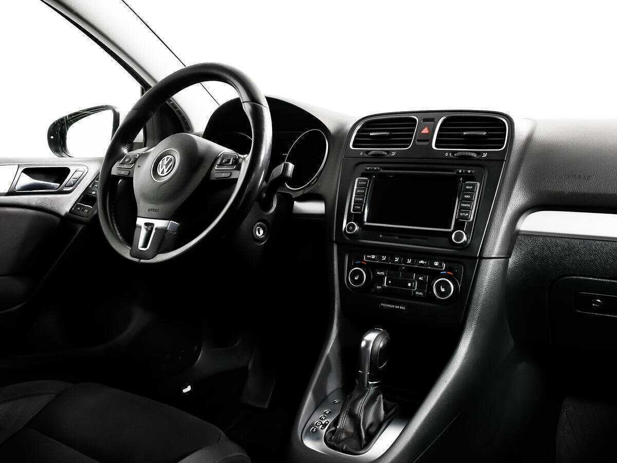 Volkswagen Golf, 2012 - Фото №8