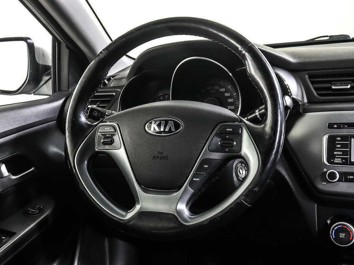 Kia Rio, 2016 - Фото №13