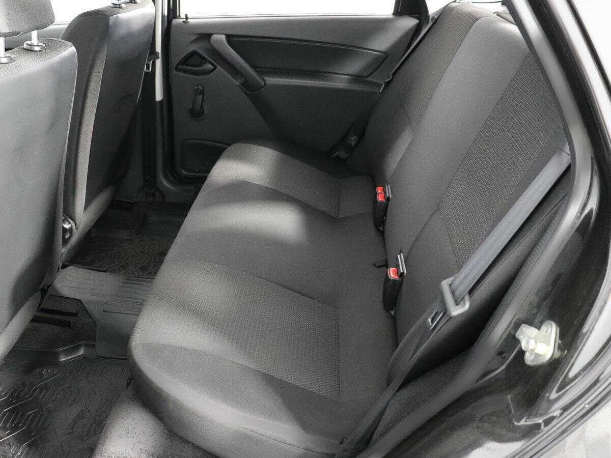 Lada (ВАЗ) Granta, 2015 - Фото №10