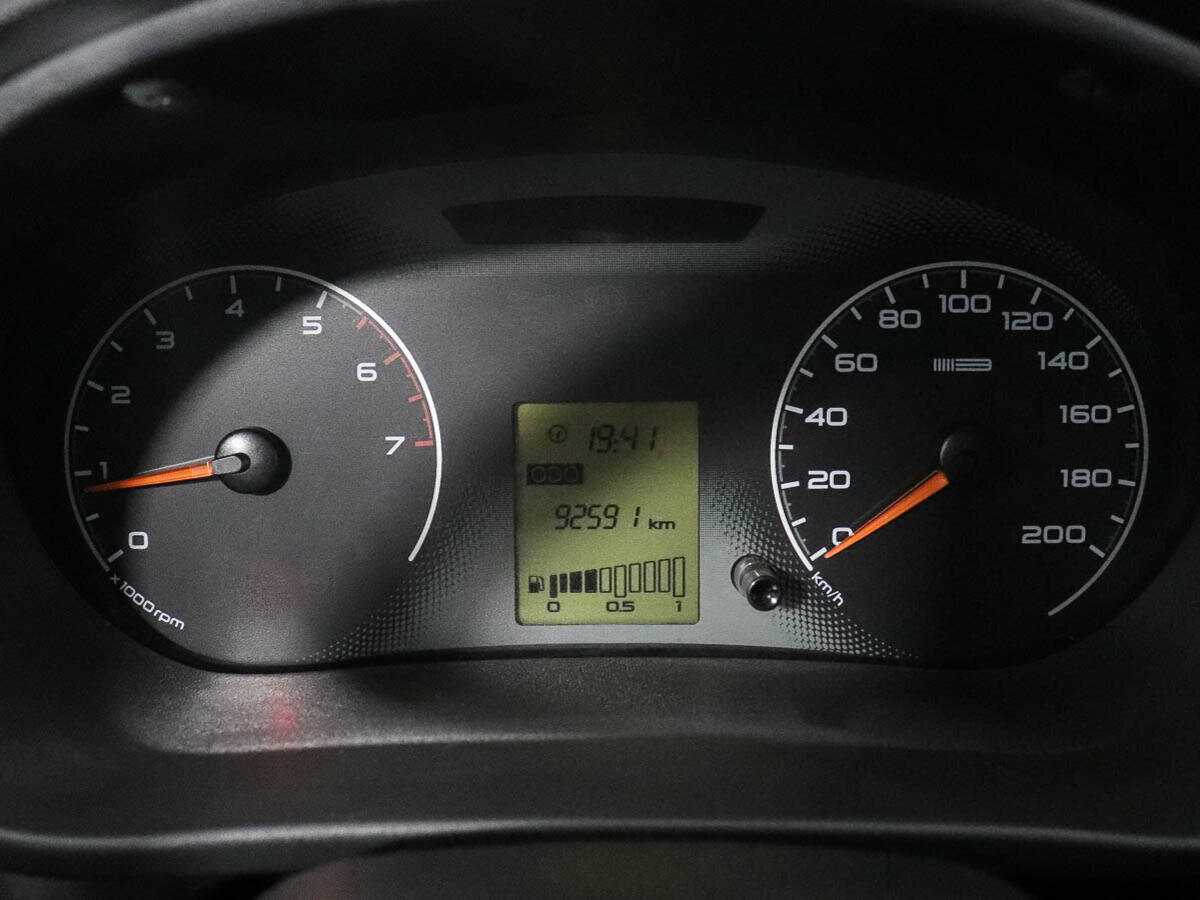 Lada (ВАЗ) Granta, 2015 - Фото №11