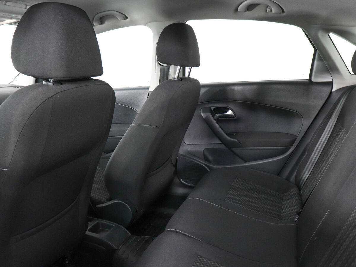 Volkswagen Polo, 2018 - Фото №11