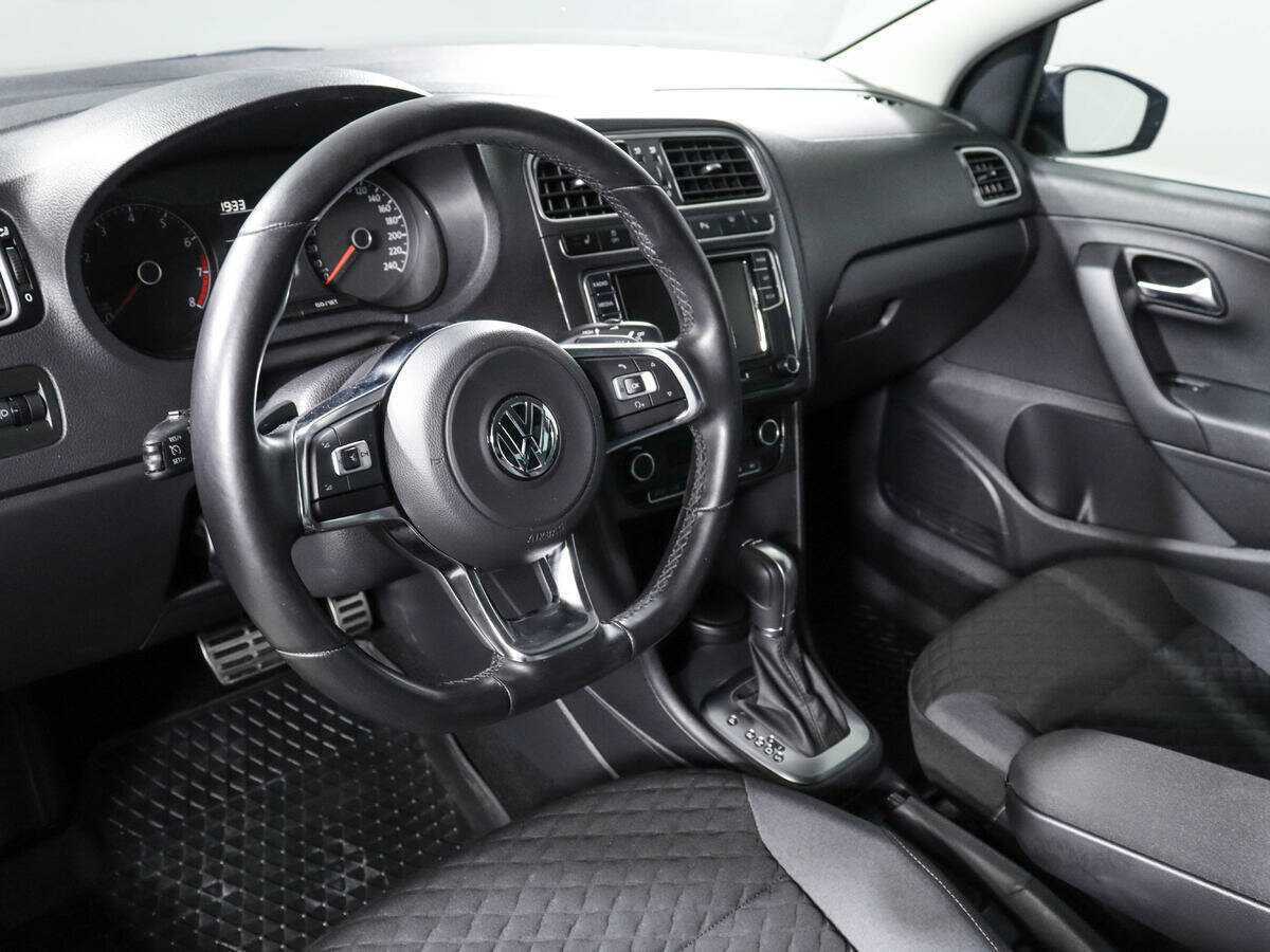Volkswagen Polo, 2018 - Фото №10