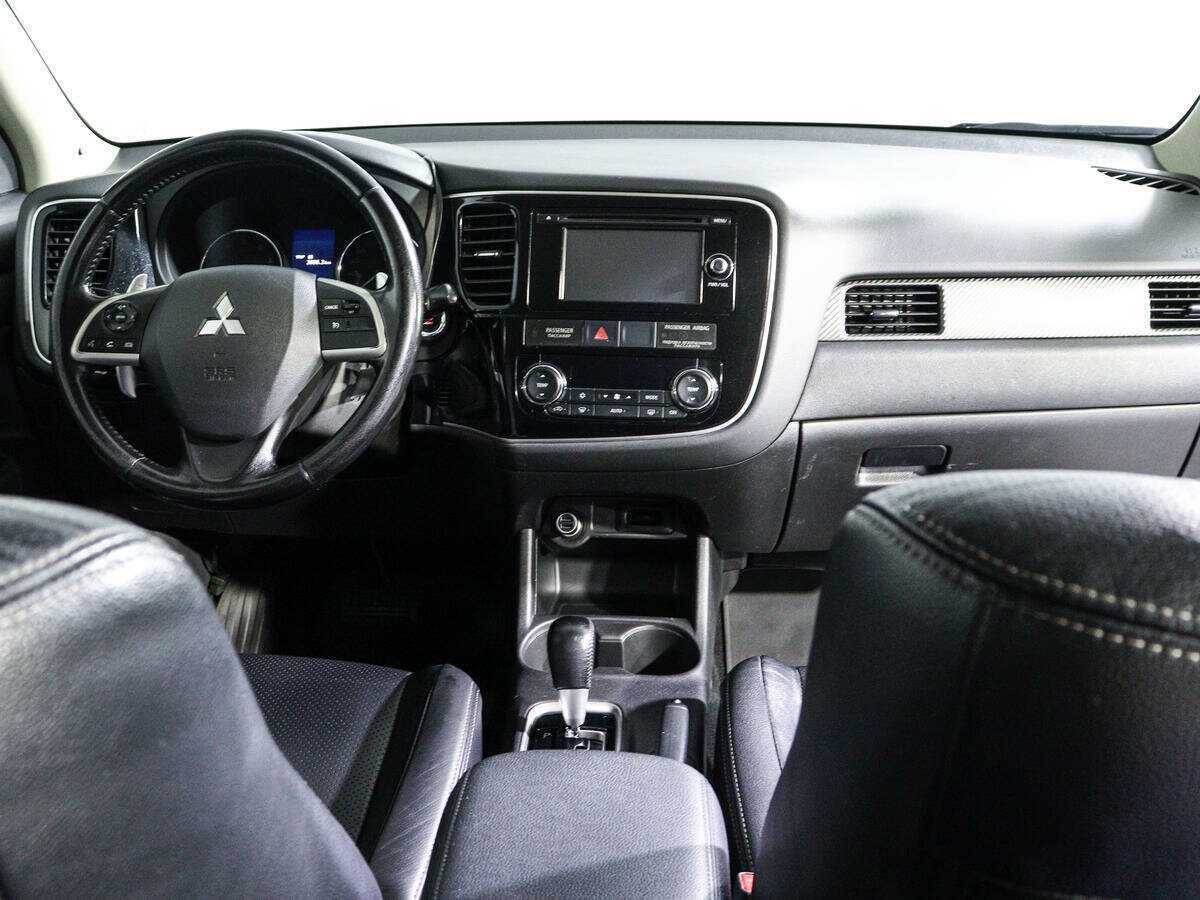 Mitsubishi Outlander, 2012 - Фото №10