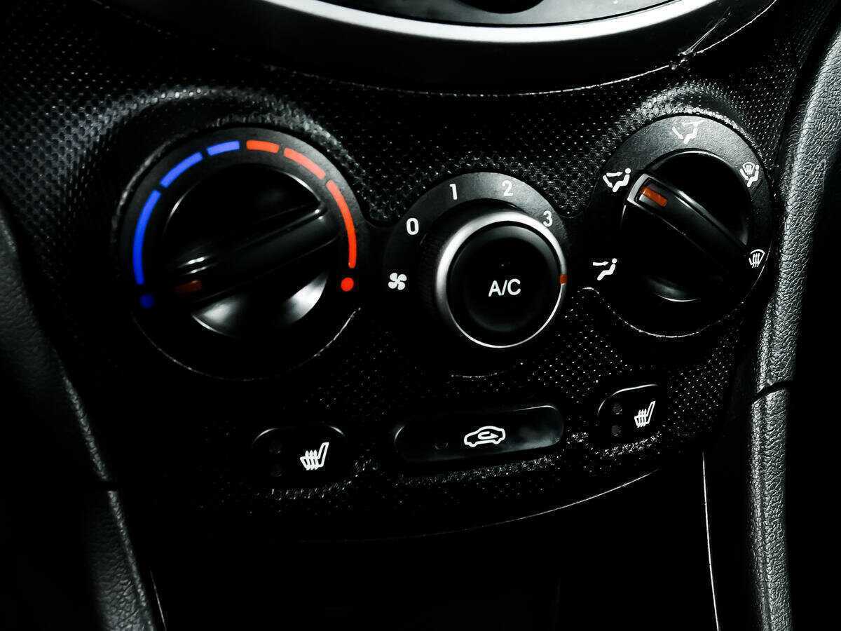 Hyundai Solaris, 2016 - Фото №13