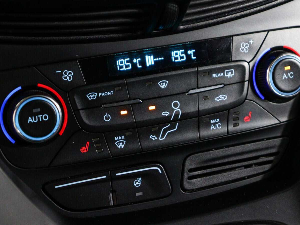 Ford Kuga, 2017 - Фото №16