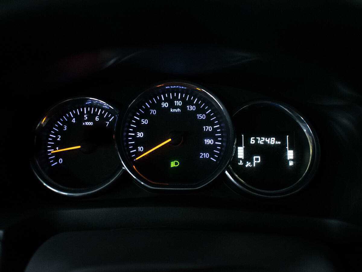 Renault Logan, 2019 - Фото №8