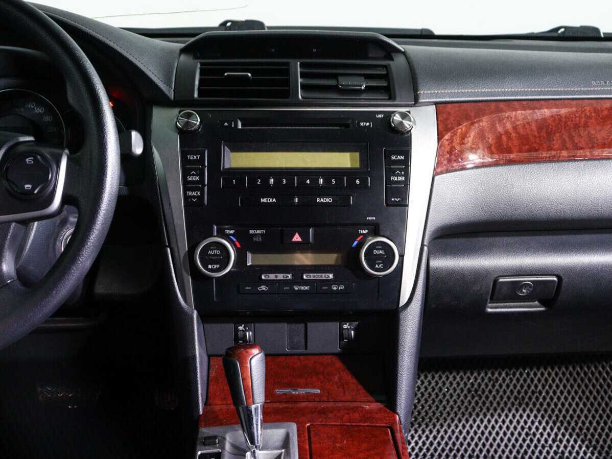 Toyota Camry, 2013 - Фото №12