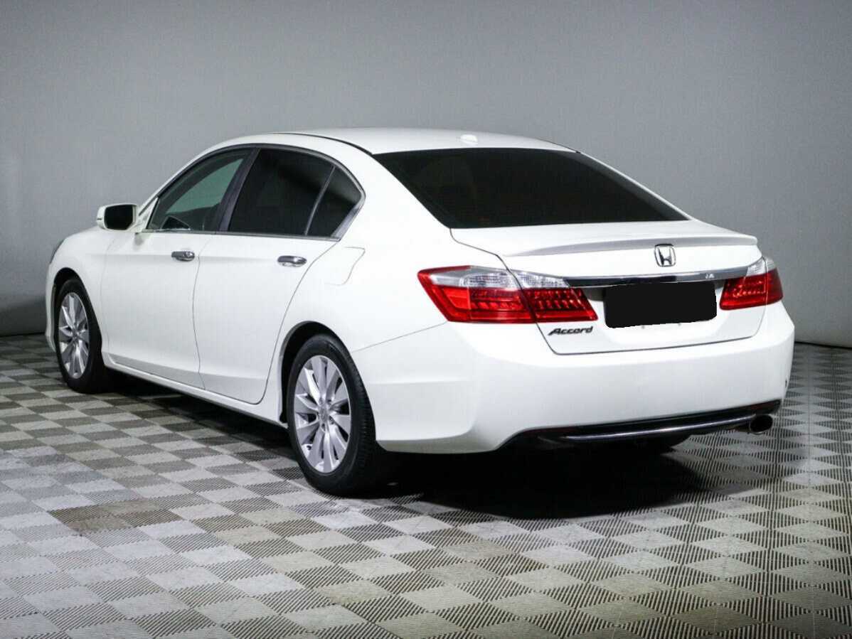 Honda Accord, 2012 - Фото №5