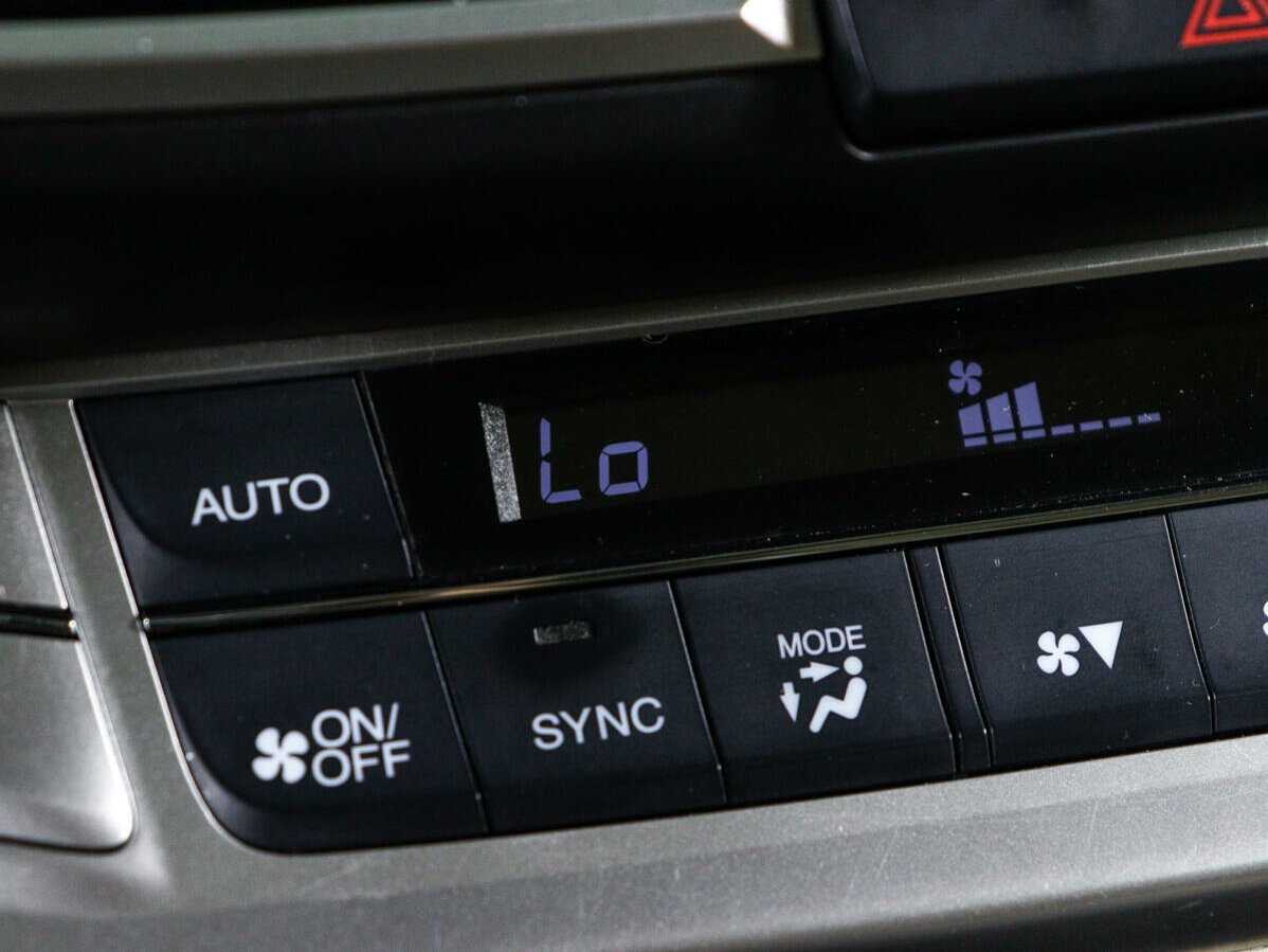 Honda Accord, 2012 - Фото №17
